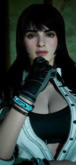 Viessa leaving in a group