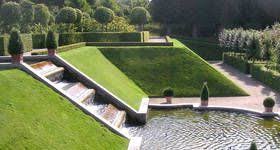 Steiler Hangrasen In Gottorf Schleswig Holstein Garten Diy Hinterhof Gartendesign Ideen