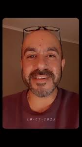 Alejandro Singh (@alejandro_singh) • Instagram photos and videos