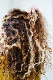 How To Air Dry Hair A Frizz And Fuss Free Guide Curly Hair Tips Curly Hair Styles Air Dry Hair