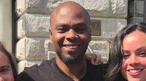 Georgetown Class "Making An Exoneree" Helped Artist Valentino Dixon