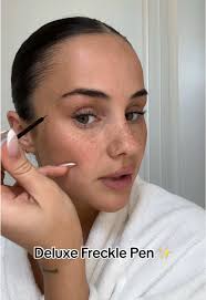 Transform Your Look with the Deluxe Freckle Pen