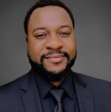 Content Creator Jake Paul ended up in hospital with a suspected broken jaw.  Ahhh bantu bamenya please 😂 😂 😂