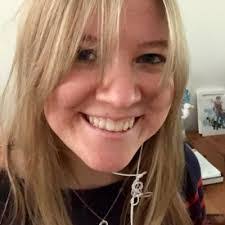 Jennifer Rowlands's Instagram, Twitter & Facebook