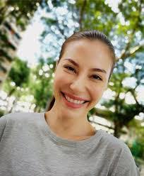 Chasity Etheridge's Instagram, Twitter & Facebook