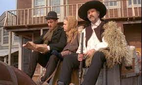 Dar întotdeauna mă gândesc cu mare plăcere la acele momente, este reacția actriței tania filip. Pruncul Petrolul È™i Ardelenii Probleme Inainte De PremierÄƒ