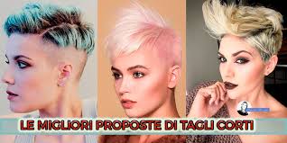 Potrebbe essere un'immagine raffigurante 4 persone. Capelli Corti 2020 I Migliori Tagli Per Tutte Le Donne