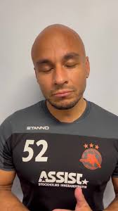 🌟 FÖRLÄNGNING 🌟 Vi är glada att meddela att #6 Elin Lindberg förlänger  sitt kontrakt med oss i Rönnby i ytterligare år. Se intervju med Elin här.  🧡🖤🧡 #viälskarinnebandy #innebandy #rönnbytigers #ssl_se