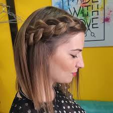 Jun 10, 2020 · le trecce per chi ha i capelli lunghi sono un’ancora di salvezza, ma c’è un modo per renderle irresistibili e all’ultimo grido. Acconciature Con Trecce 2019 Foto E Tutorial A Cui Ispirarsi Capellistyle