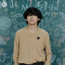 Go follow 'v's join me'. Via Giphy Bts V Gif V Gif Bts Taehyung