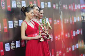 Entre los competidores tenemos al pequeño tomi 11, pollo castillo, lewis shawcross, entre otros. Copihue De Oro 2021 Tres Emisoras De Iberoamericana Radio Chile Reciben Nominacion