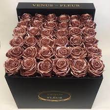 One day on venus is longer than one year. Rose Gold Eternity Roses In Black Large Square Box Buy Yours Today Venus Et Fleur
