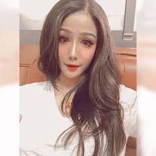 Wei Wei Pan (@pan821109) • Threads, Say more