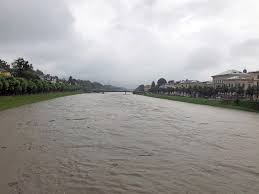 Vor allem tirol, salzburg, oberösterreich und niederösterreich . Unwetter Hochwasser In Salzburg Feuerwehr Objektiv