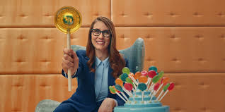 At fifth third bank, we're working hard to make banking a fifth third better. Fifth Third Bank Geeks Out On Its Own Ridiculous Name In Charming Ads By Pereira O Dell
