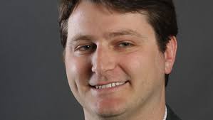 Local editor changes put focus