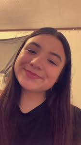 Ashlee Simon's Instagram, Twitter & Facebook