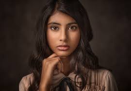 In her art, Stephanie works to capture the images that are fleeting moments  in time and encourages others to slow down. 📸: @momentsbystephanie⁠ ⁠ If  you would like to be a featured