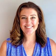 Kristy Deboer's Instagram, Twitter & Facebook