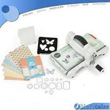 Nasciamo nel 2006 come primo negozio online dedicato alle bomboniere fai da te: Big Shot Sizzix Starter Kit Fustelle Taglio Feltro Accessori Mod Tradizionaie Ebay