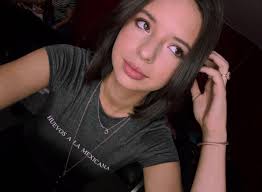 Waar en wanneer werd angela aguilar geboren? Angela Aguilar Angela Club Twitter