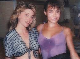 Negli anni '80 le sigle erano registrate e duravano di più, ma quel tipo di programma non esiste più. Morta Galyn Gorg Ballerina Di Fantastico Il Ricordo Della Compagna Di Show Lorella Cuccarini
