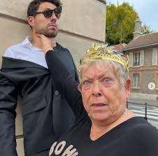 Arthur Lombard's Instagram, Twitter & Facebook