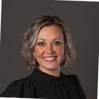 600+ "D'oyen" profiles