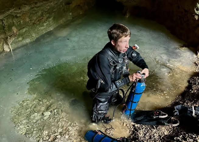 Brit diver 43 found dead at bottom of underwater cave | Need To Know