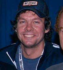 Steve Pesce's Instagram, Twitter & Facebook