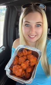 Coos foodies grab a bite