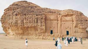 السياحة في العلا اهم 10 اماكن سياحية في العلا لاتفوتك زيارتها عالم السفر