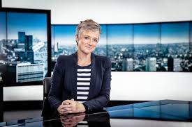Op dit moment stemmen elke dag 1,1 miljoen vlamingen af op een van de drie nieuwsuitzendingen. Elke Roos Heeft Doornen Ook The Rose Van De Reyerslaan Ex Collega Schetst Portret Van Martine Tanghe De Morgen