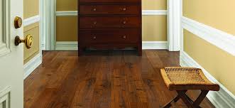 Some pergo laminate flooring can be shipped to you at home, while others can be picked up in store. Pergo Max Premier Cambridge Amber Oak 7 48 In W Embossed Wood Plank Laminate Flooring In The Laminate Flooring Department At Lowes Com