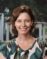 Angela Beerman's Instagram, Twitter & Facebook