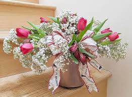 The beauty of fake hydrangea flowers bouquets is that you can enjoy the look you crave, but don't have to worry about have no time watering, pruning, and other maintenance. 14 Best Florists For Flower Delivery In Detroit Petal Republic