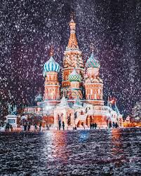 Узнать время в москва, сколько времени в москва, узнать точное время москва. Magic Time In Moscow St Basils Cathedral Moscow Winter Russia Travel