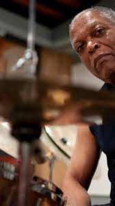 ▷ Billy Hart
