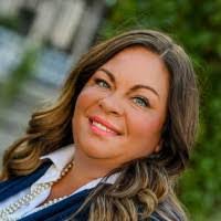 Erin Lemke's Instagram, Twitter & Facebook