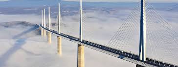 Translated from spanish into english by. Asi Es El Viaducto De Millau Una Obra Maestra De Ingenieria Con 343 Metros De Alto Sobre Un Inmenso Valle