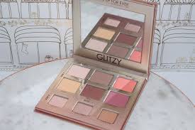 نتیجه جستجوی لغت [glitzy] در گوگل