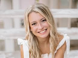 Jackie Kennard's Instagram, Twitter & Facebook