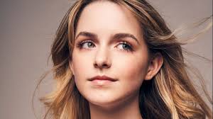 McKenna Grace To Star in Coleen Hoover Adaptation 'Regretting You'