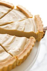 The Best Vegan Salted Caramel Tart Rezept Mit Bildern Vegane Desserts Kochen Und Backen Karamell Torte