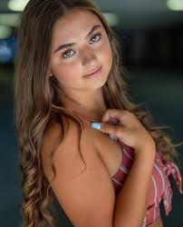 Cale Neville (@caleneville23)