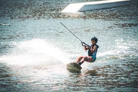 Desportos aquáticos para amantes do oceano! Ferreira Do Zezere Desportos Aquaticos Gratuitos Em Dornes Este Fim De Semana Medio Tejo