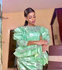 Voir plus d'idées sur le thème tenue africaine, mode africaine, robe africaine. Sagnse Bazin Femme