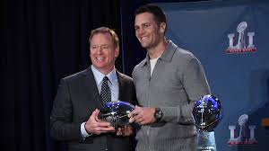 Tom brady shows off 5 rings at new england patriots super. How Many Times Has Tom Brady Won Super Bowl Mvp Sports Illustrated