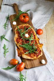 Pinsa Romana Synchronbacken 40 Kuchentraum Purzelbaum Rezept Pizza Ohne Kase Kochen Und Backen Lecker