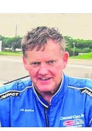 Ronnie Mclean's Instagram, Twitter & Facebook